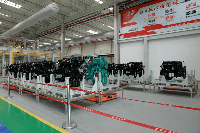 精準(zhǔn)細(xì)分，制勝“非四”——東風(fēng)康明斯第100萬(wàn)臺(tái)非道路應(yīng)用發(fā)動(dòng)機(jī)下線慶典隆重舉行
